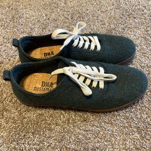 DNA Sustainable Green Felt Shoes